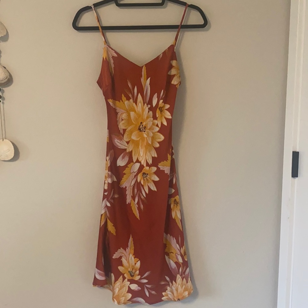 Forever 21, Red Floral dress